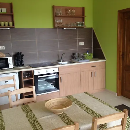 Pensionat Premium Vendeghaz 3*