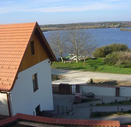 בית הארחה Premium Vendeghaz 3*